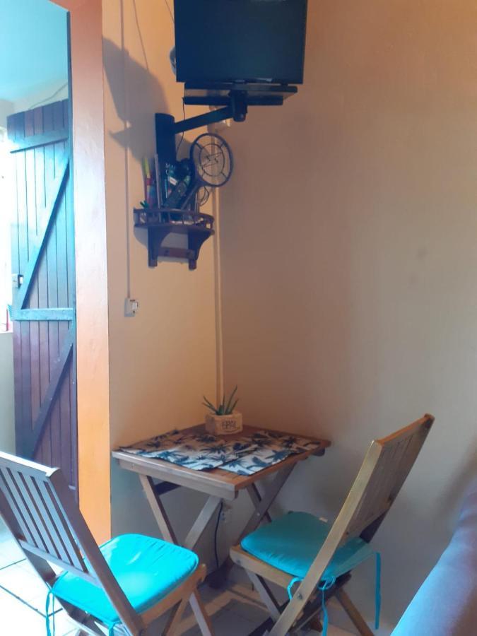 Studio Independant Chez L Habitant- Grand-Bourg  외부 사진